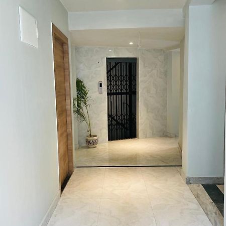 Hotel The Crest Καλκούτα Εξωτερικό φωτογραφία