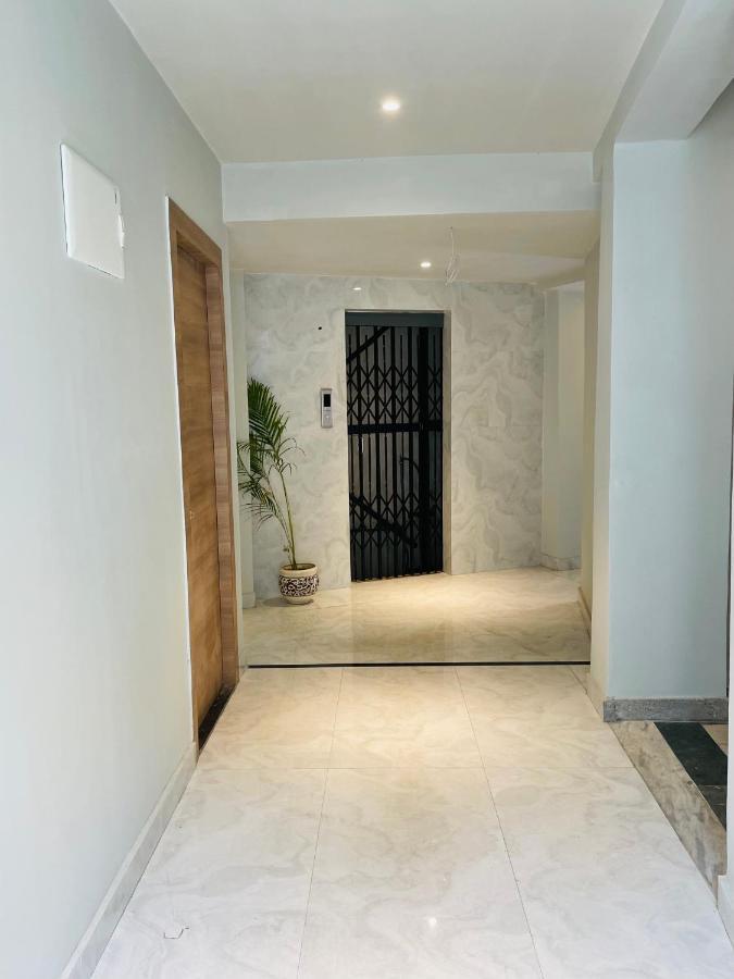 Hotel The Crest Καλκούτα Εξωτερικό φωτογραφία
