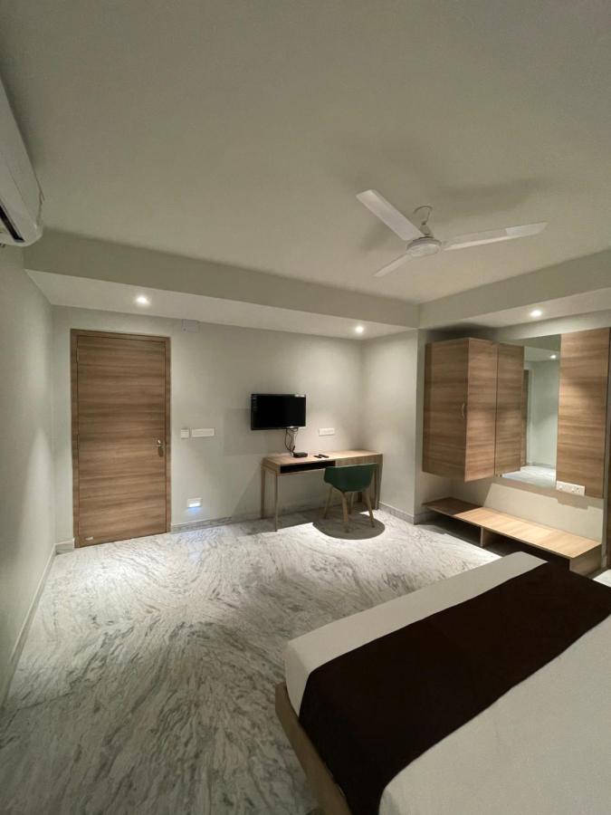Hotel The Crest Καλκούτα Εξωτερικό φωτογραφία